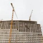 Что делать с долгостроем, если уже вложились — спасать или отпускать