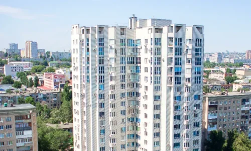 Лофты и индустриальные пространства: где заводы становятся уютом